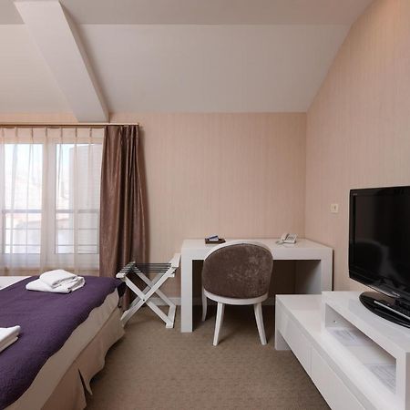 Family Hotel Zane Pag Town Kültér fotó