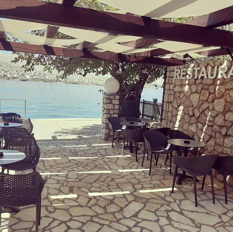 Family Hotel Zane Pag Town Kültér fotó