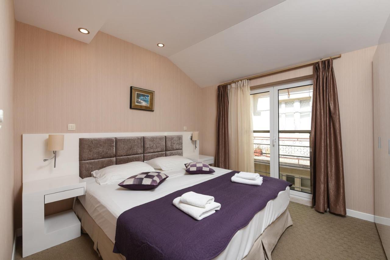 Family Hotel Zane Pag Town Kültér fotó