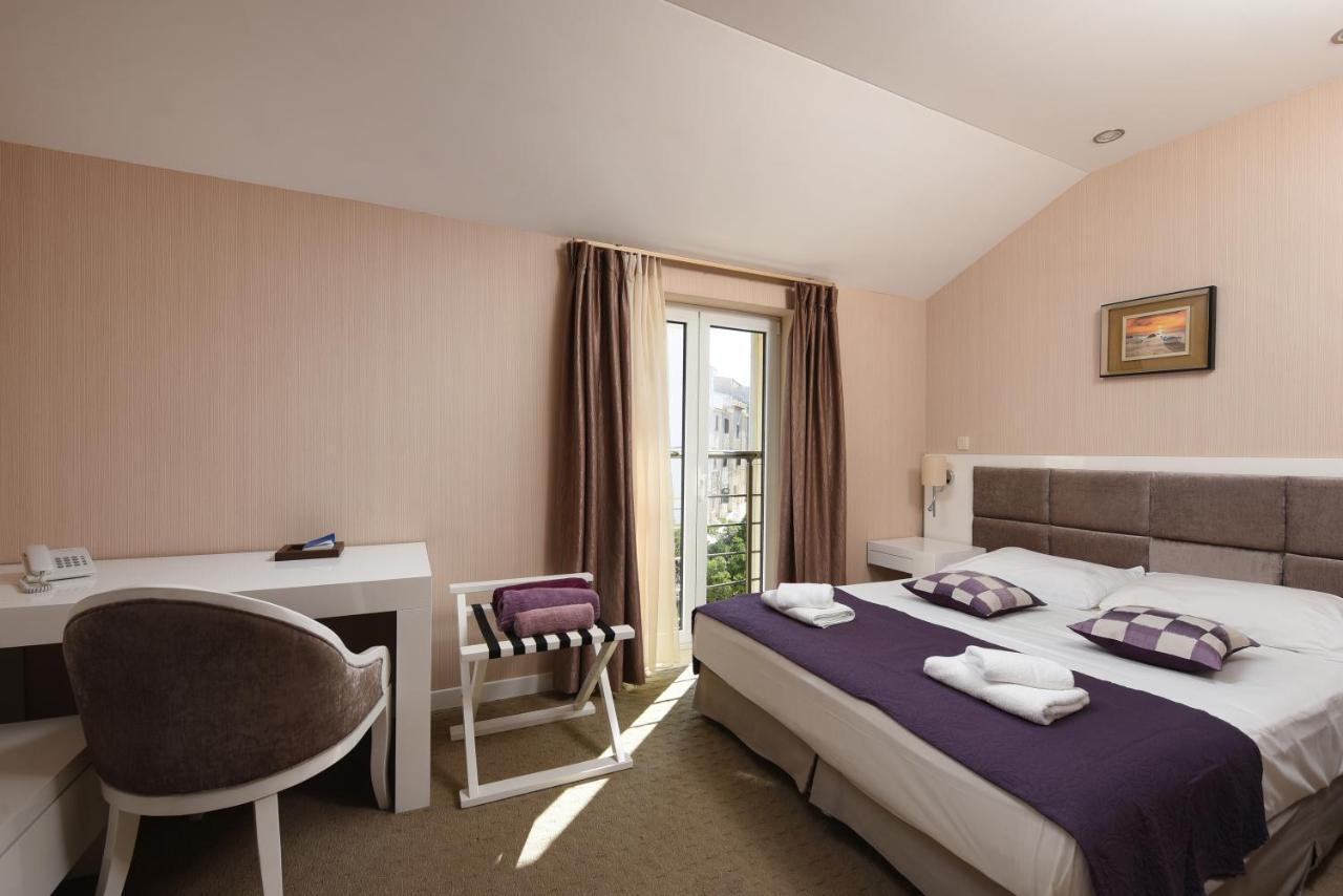 Family Hotel Zane Pag Town Kültér fotó