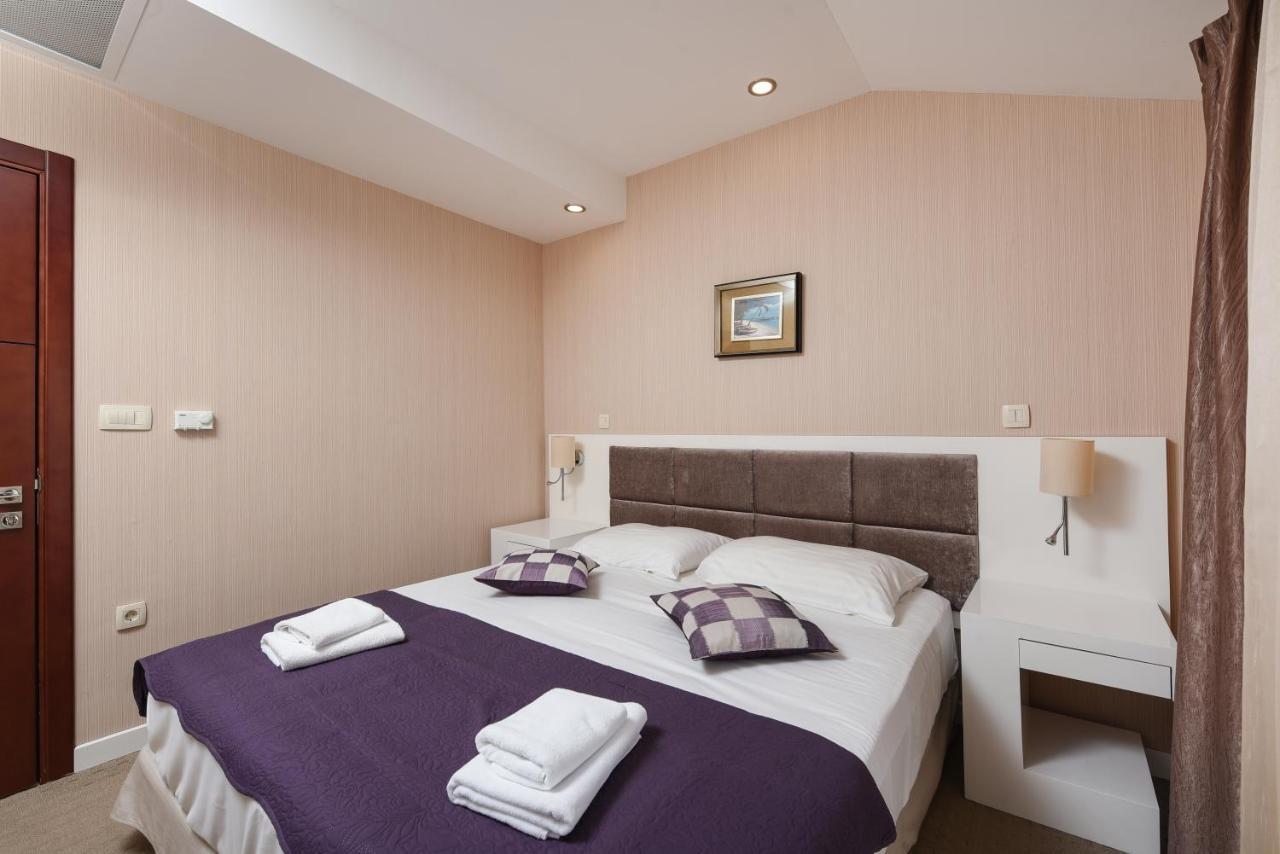 Family Hotel Zane Pag Town Kültér fotó