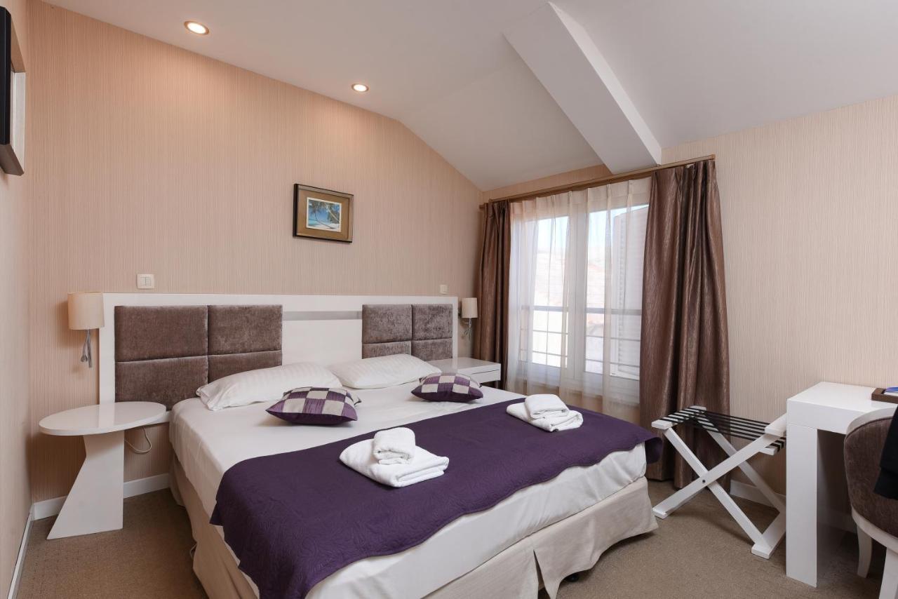 Family Hotel Zane Pag Town Kültér fotó